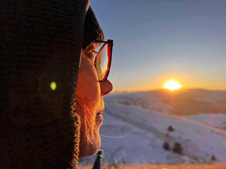 Laura Clarke editor e traduttrice al tramonto